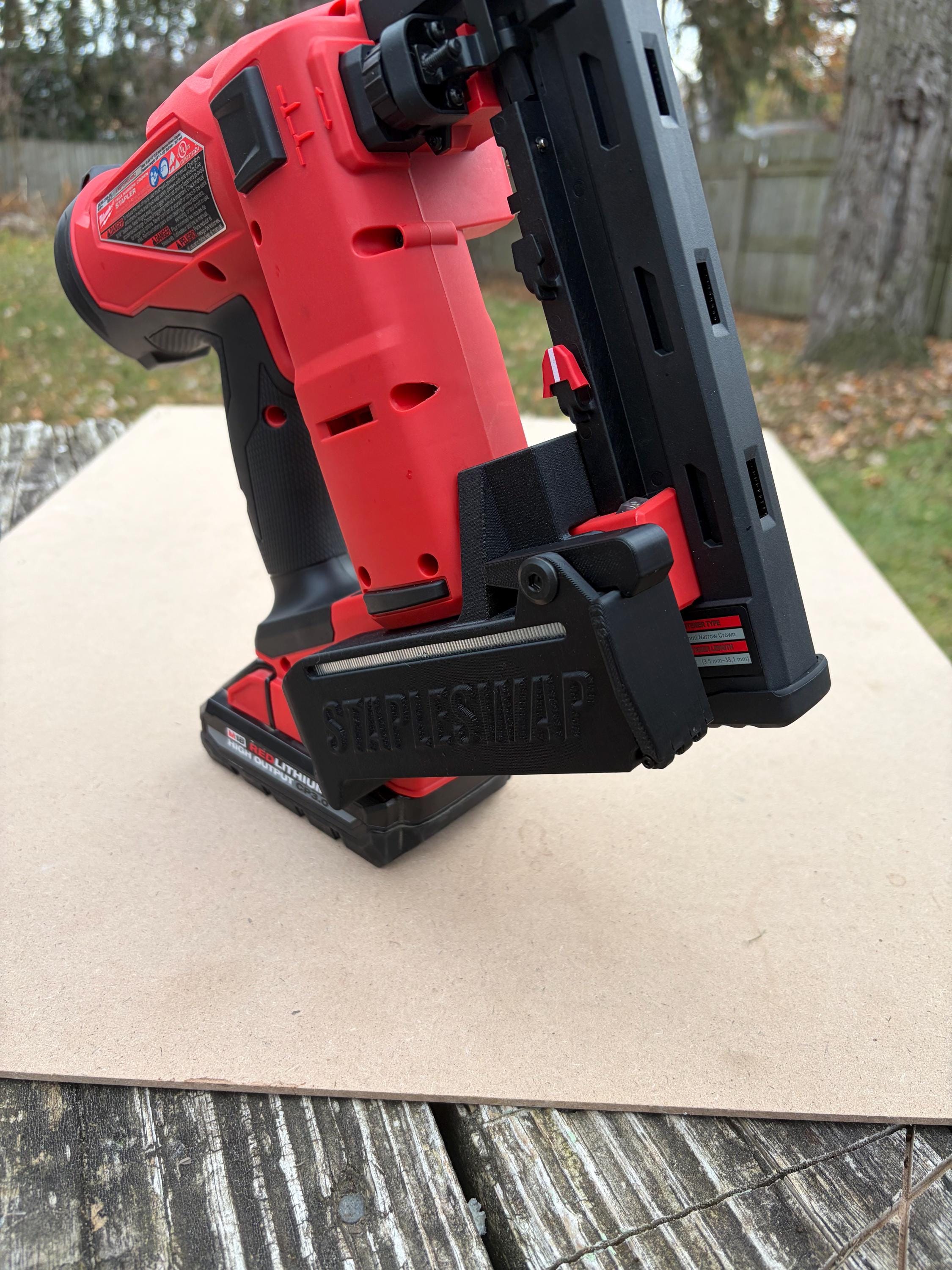 STAPLESWAP Spare Staple Attachment for Milwaukee M18 Crown Stapler