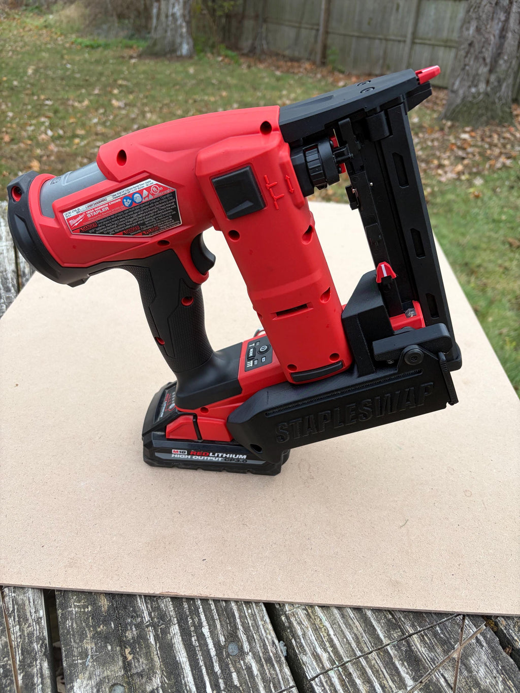 STAPLESWAP Spare Staple Attachment for Milwaukee M18 Crown Stapler